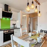 Apartment Haus Frigger *