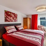 Apartment Haus Frigger *